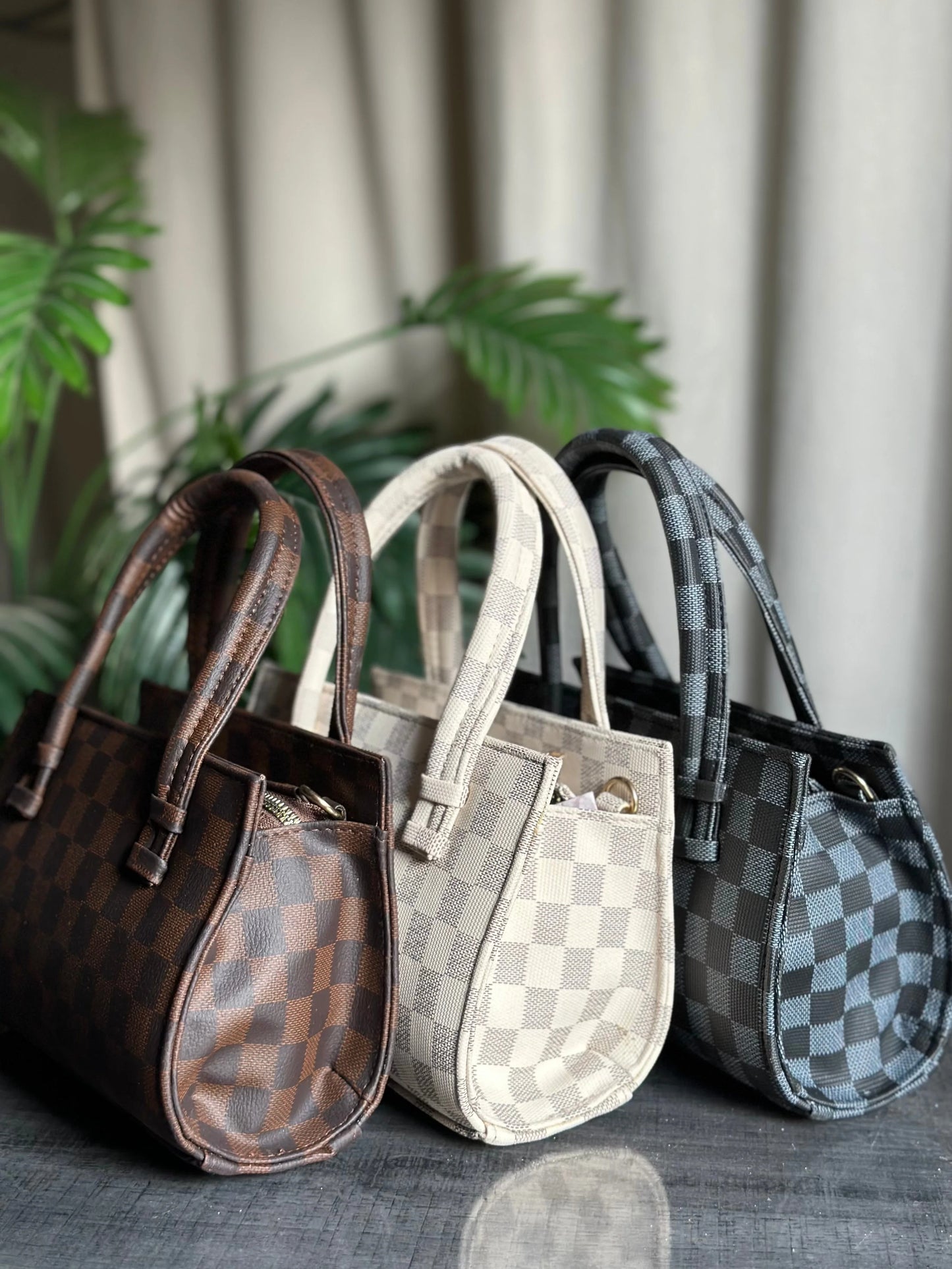Culture HandBag Mini Checkered - Black