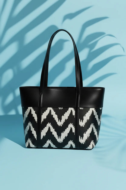 Culture - ZigWave Shoulder Canvas Bag - Black